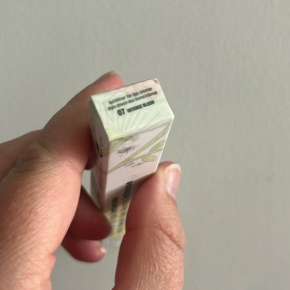 Clinique Lip Liner - Intense Blush - Picture 2 of 3